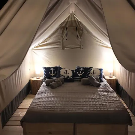 Tenda Safari Glamping Kasa 1 * Poggi